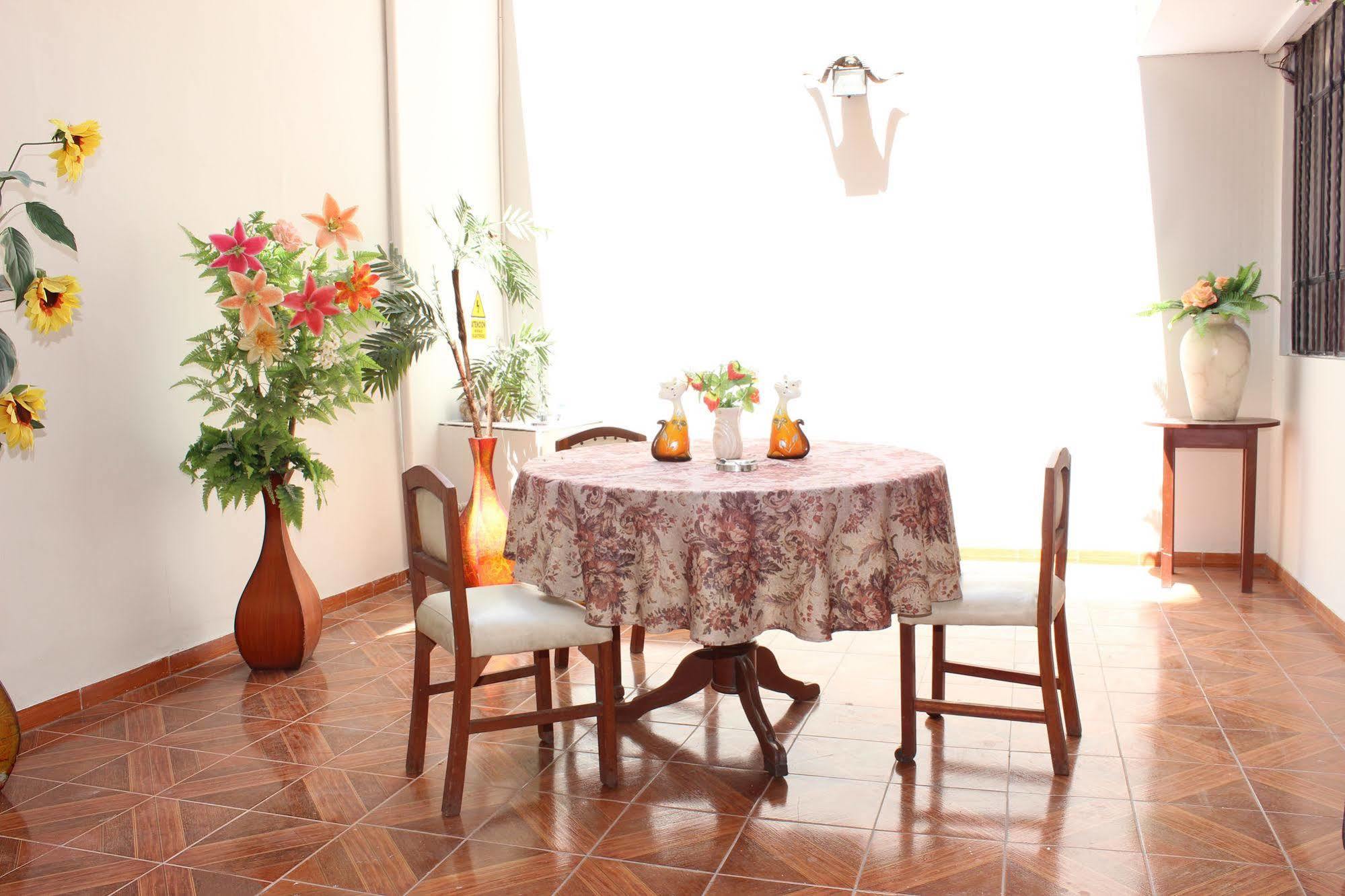 Hostal Las Fresas Lima Airport Callao エクステリア 写真