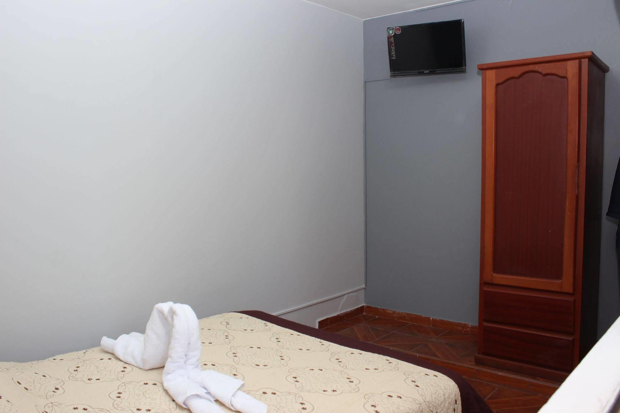 Hostal Las Fresas Lima Airport Callao エクステリア 写真