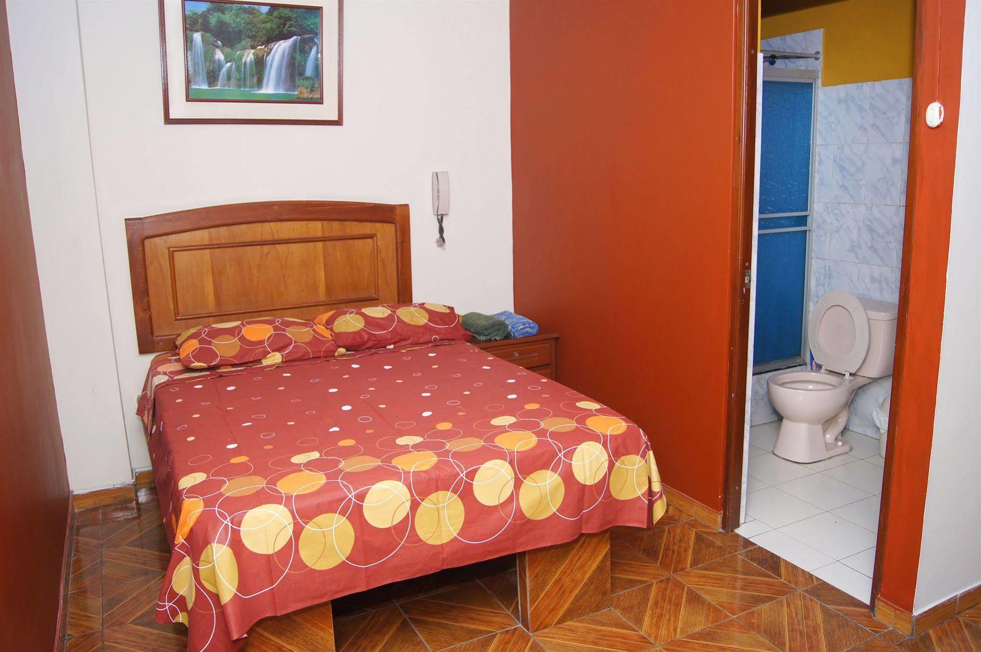 Hostal Las Fresas Lima Airport Callao エクステリア 写真