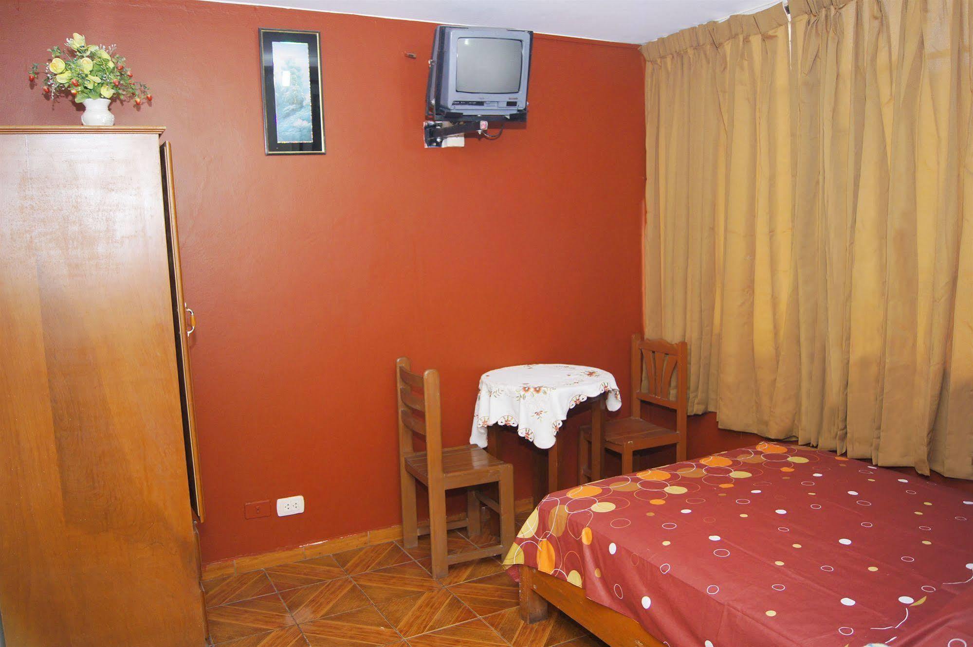 Hostal Las Fresas Lima Airport Callao エクステリア 写真